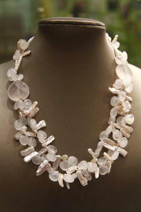 Rose Quartz and Pearl Necklace Collection4